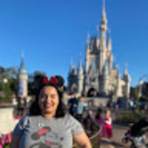 Meet your Posher, Beatriz